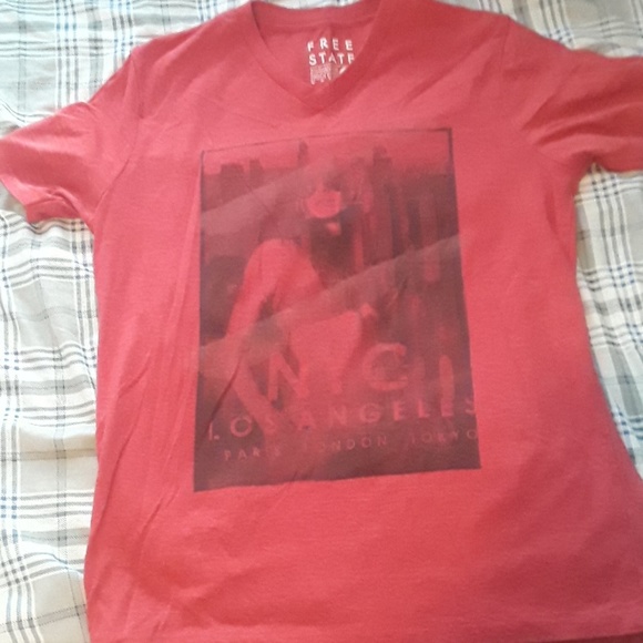 Free State vneck - Picture 1 of 1